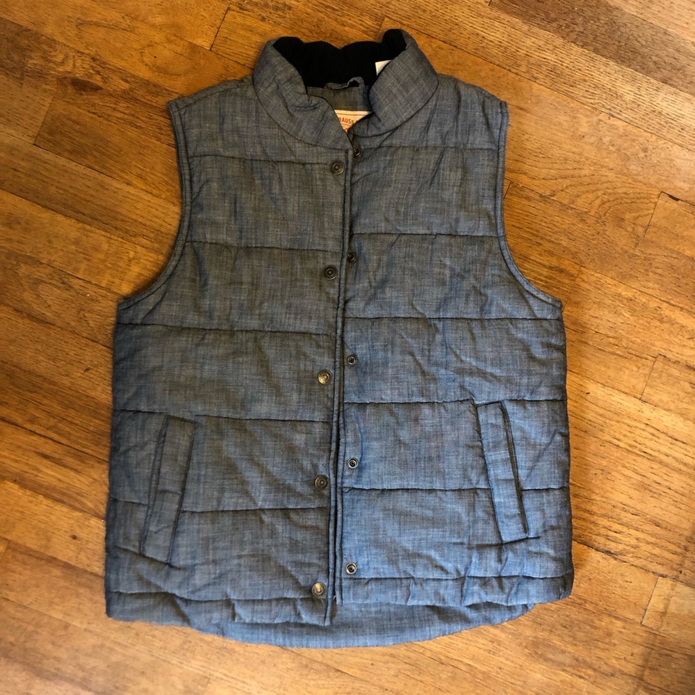 Levi’s Quilted Vest